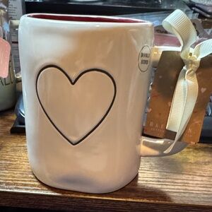 Rae Dunn Nwt Heart Design White Mug